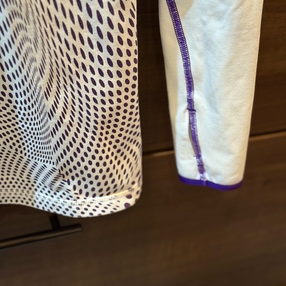 Nike White and Purple Patterned Zip-Up - Picture 3 of 11